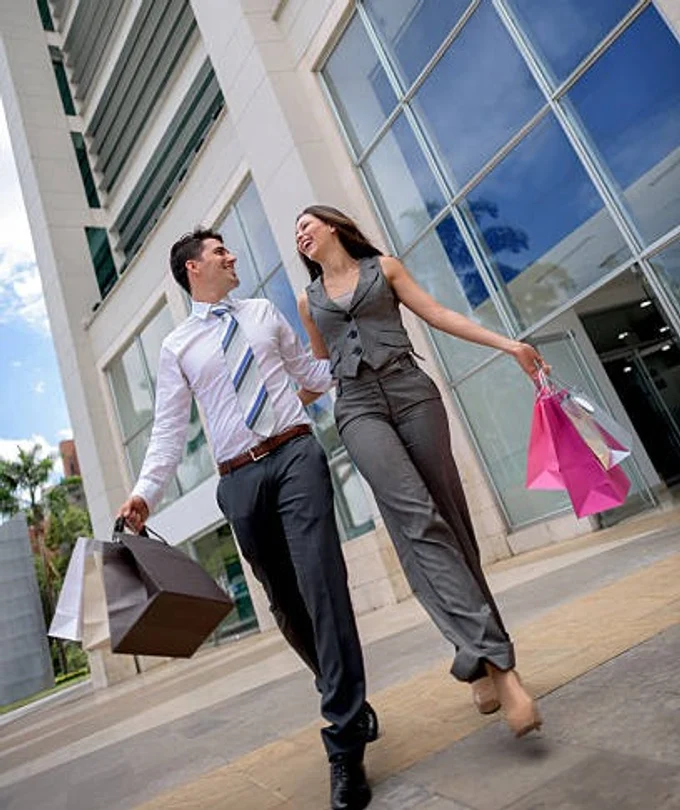 ЗА ПОКУПКАМИ